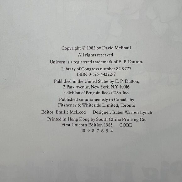 Set Of 2 Childrens Story Books Hardcover Pig Pig Rides and The Boy Who Went Ape - Picture 4 of 11